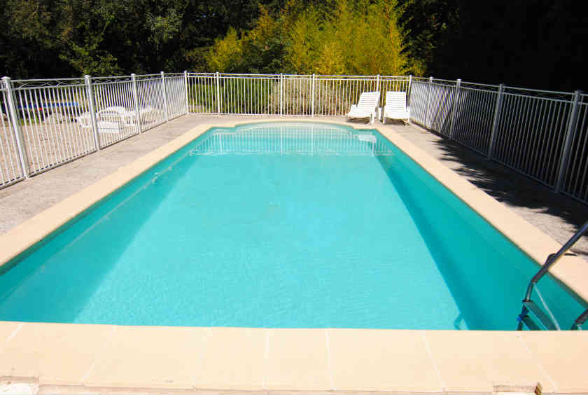 Exclusive use of a 9m x 5m pool